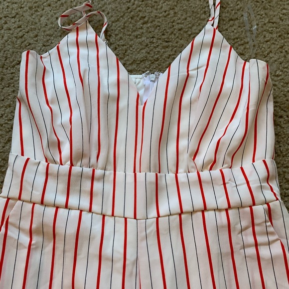 Jumper - Picture 2 of 3